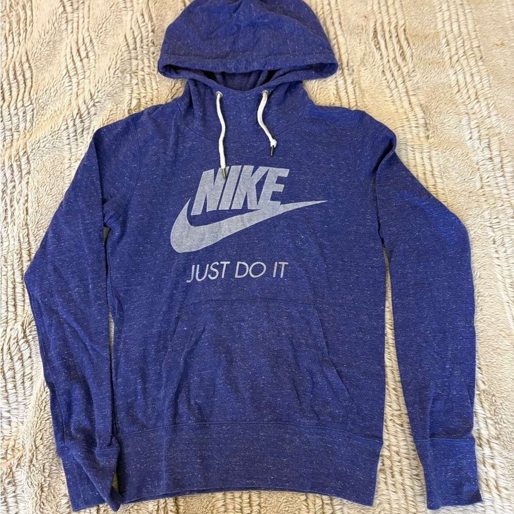 Nike "Just Do It" graphic pullover hoodie